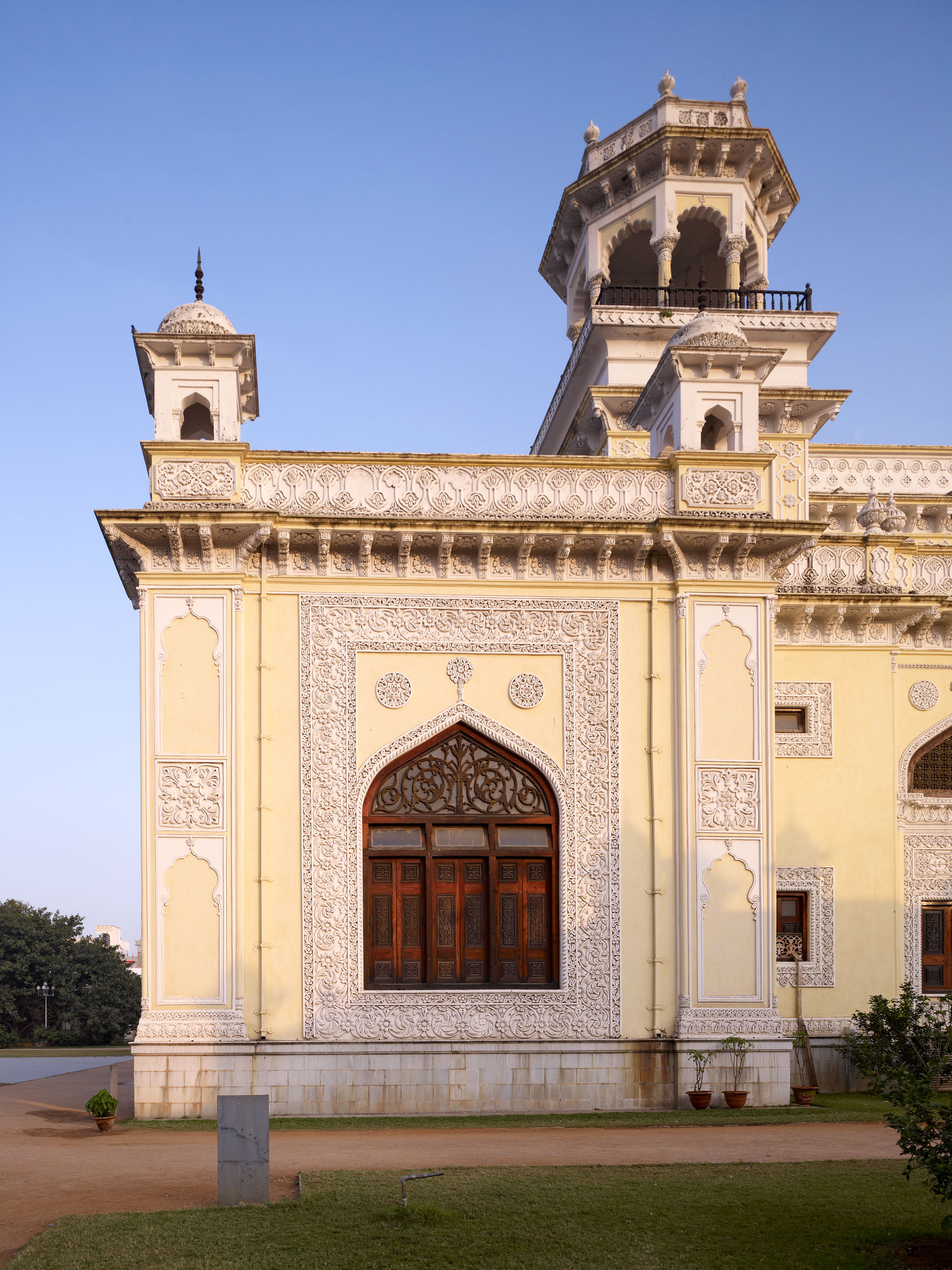 E11318 AP45 026493 j2560